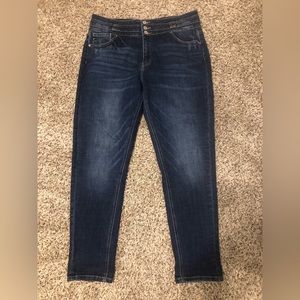 KanCan three button dark denim jeans Size 32. High rise. Like New